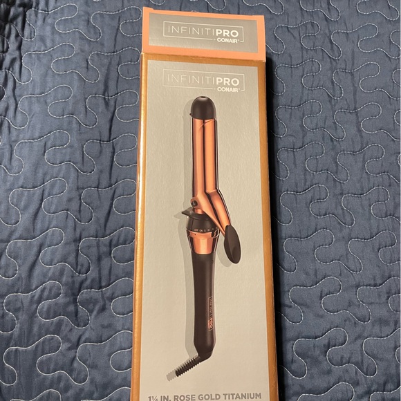 Conair infinity pro 1.25 inch rose gold titanium curling iron for loose curls - Picture 1 of 7